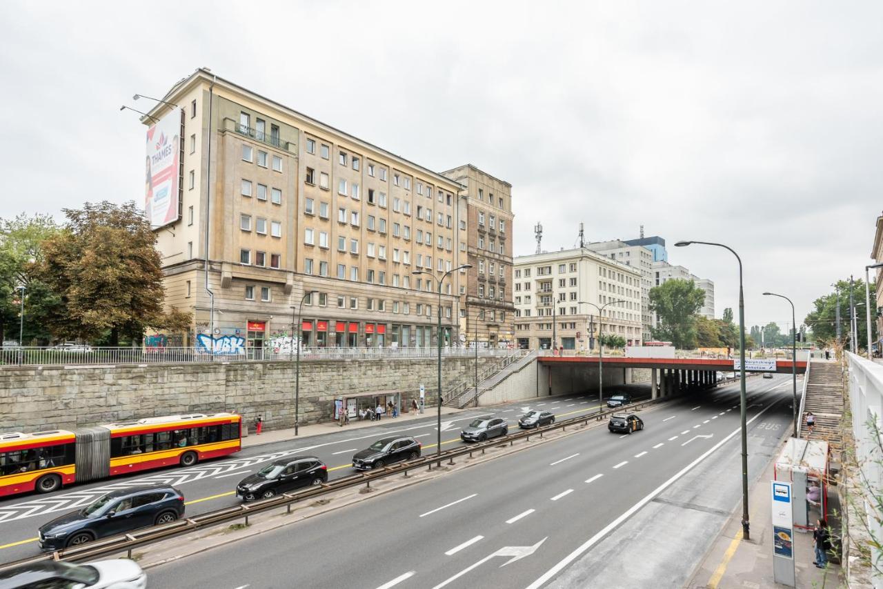 Plac Zbawiciela 3-Bedroom Apartment Варшава Экстерьер фото