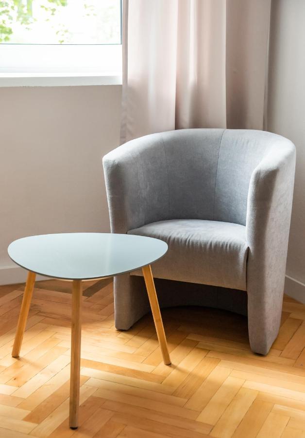 Plac Zbawiciela 3-Bedroom Apartment Варшава Экстерьер фото
