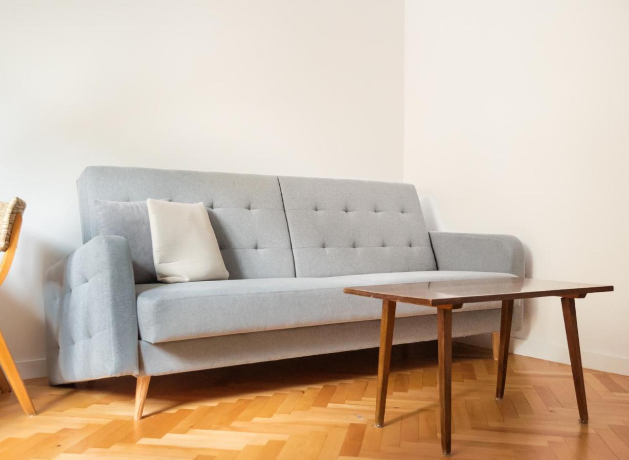 Plac Zbawiciela 3-Bedroom Apartment Варшава Экстерьер фото