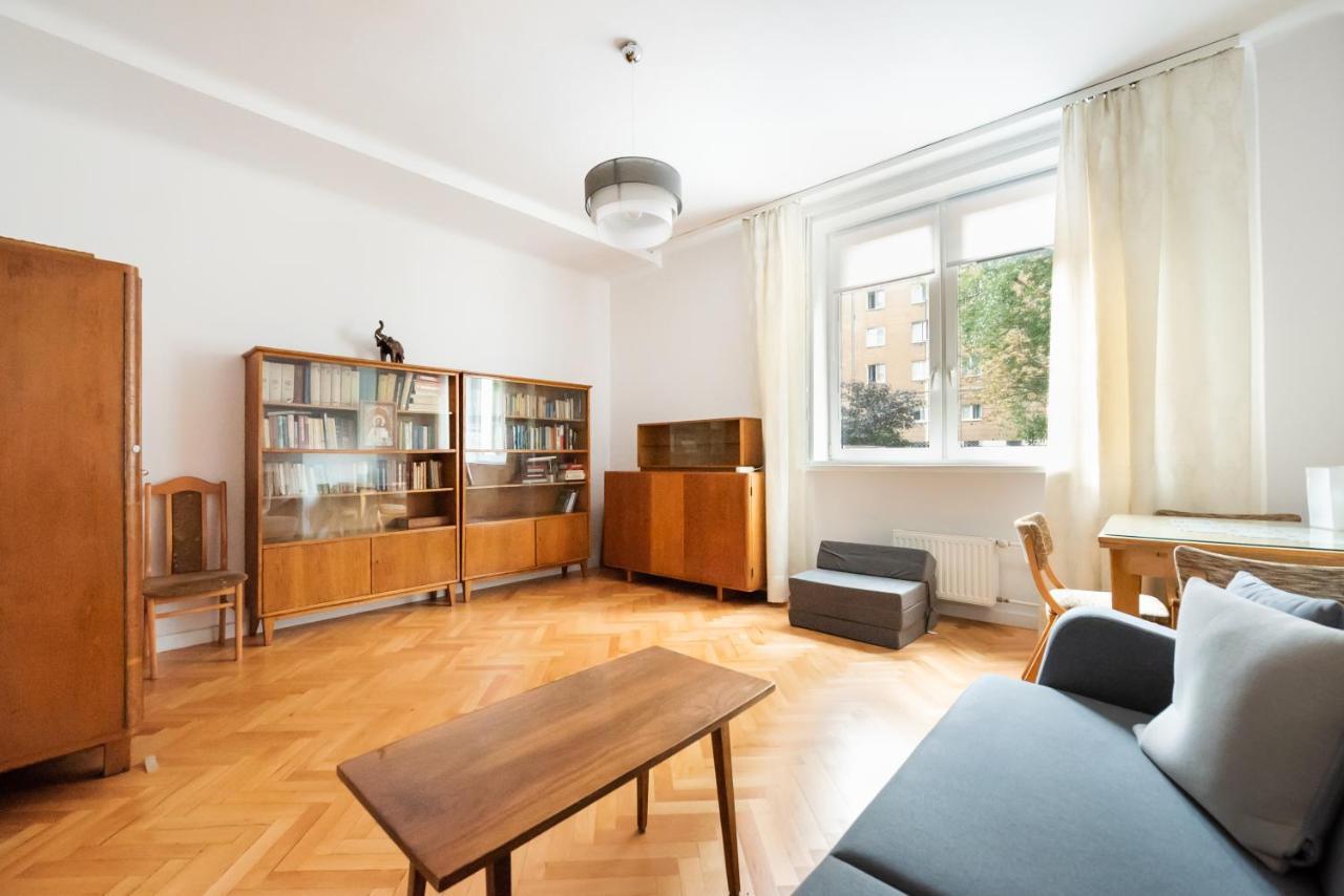 Plac Zbawiciela 3-Bedroom Apartment Варшава Экстерьер фото