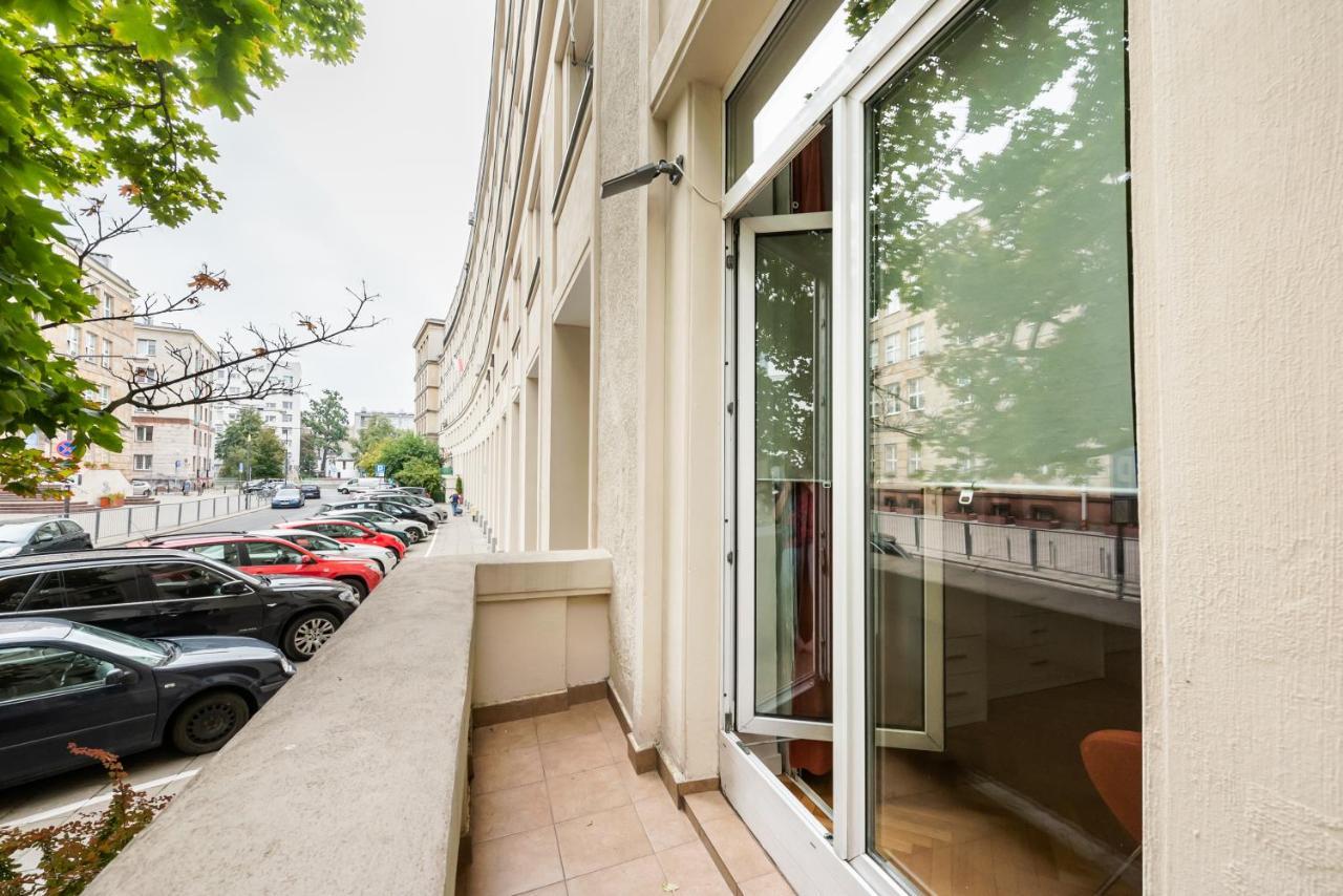 Plac Zbawiciela 3-Bedroom Apartment Варшава Экстерьер фото